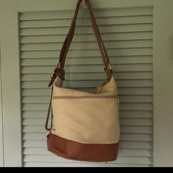 Valentina Leather Bucket Bag - Picture 11 of 15